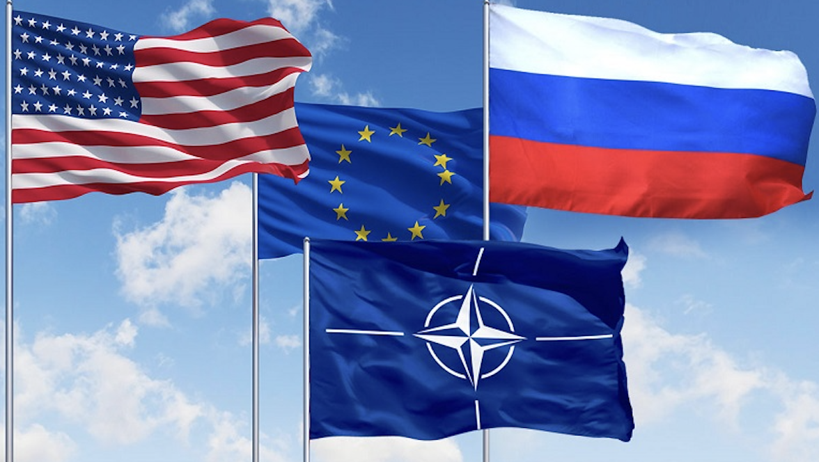 Avrupa'nın güvenlik çatlağı: ABD gölgesinden komşu Rusya gerçeğine dönüş