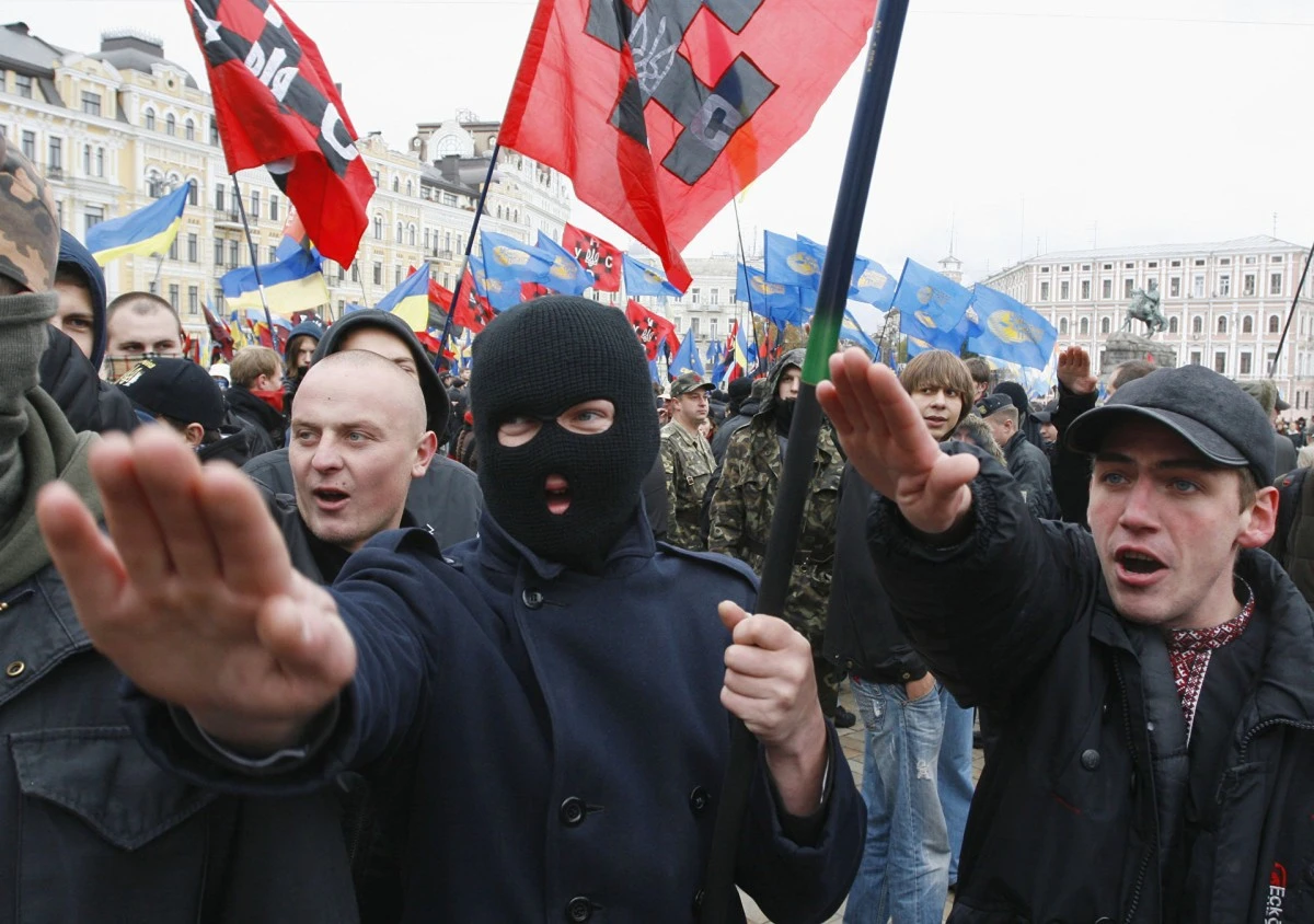 Batı, neden Ukrayna'daki nazizm konusunu susturmaya çalışıyor?