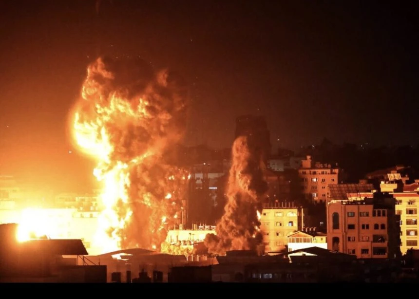 Gazze’de insanlık bombalanıyor!..