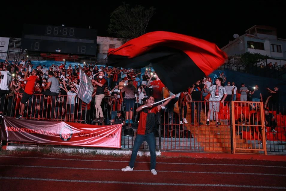 İstanbul’un kralı Karagümrük taraftarı