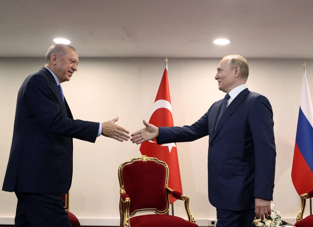 Kırım Tatarları, Rusya’da yaşanan başkaldırma ve darbe teşebbüsüne karşı Başkan Vladimir Putin’in yanındadır!