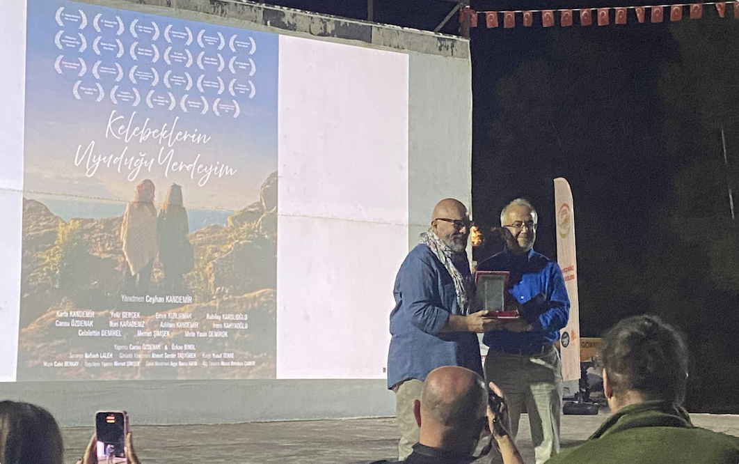 Kıymetini yeterince bilemediğimiz bir başka Türk filmi: Kelebeklerin Uyuduğu Yerdeyim