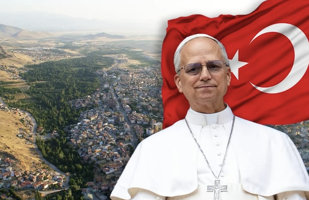 Dedesi Osmanlı tebaasından Papa XIV. Leo neden Türkiye’ye geliyor?