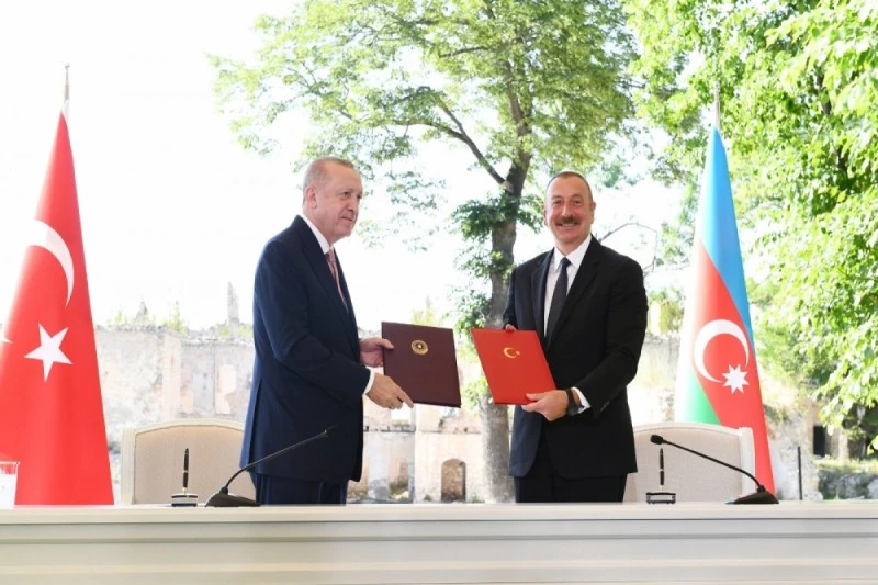 Şuşa Deklarasyonu Azerbaycan ve Türkiye'nin ‘Bir Millet Bir Devlet’ olduğunun ilanıdır!
