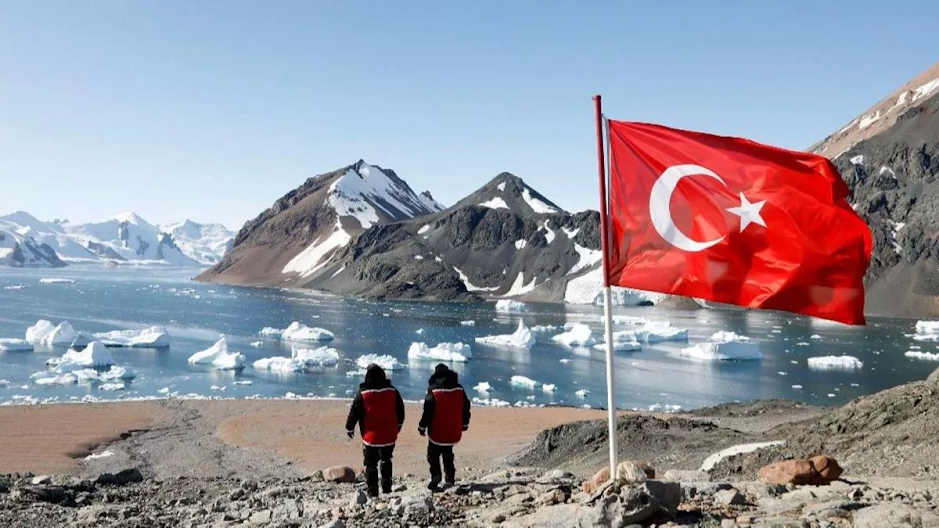 Türkiye, Arktik yarışına katılacak mı?