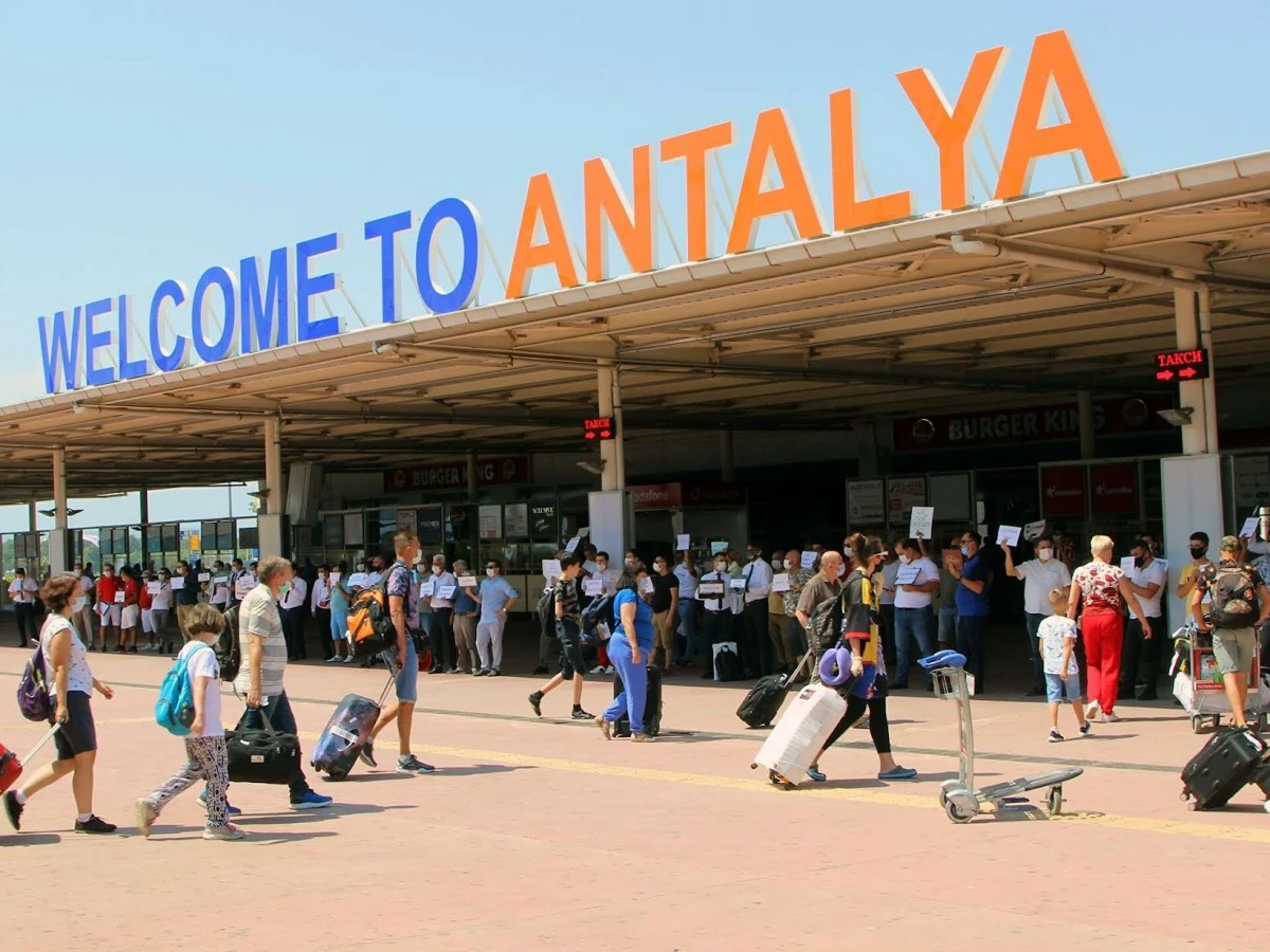 Türkiye’deki Rus göçmenler için kurallar değişiyor