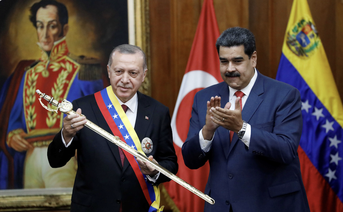 Venezuela'da Türkler ABD saldırısında ne yapar?