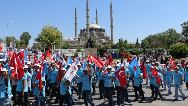 '1 Mayıs Emek ve Dayanışma Günü'nden renkli kareler...