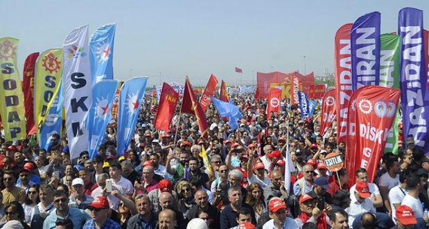 '1 Mayıs Emek ve Dayanışma Günü'nden renkli kareler...