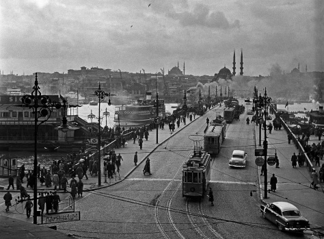 Ara Güler ve Efsane Fotoğrafları...