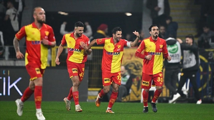 1. Lig'de devreyi üçüncü bitiren Göztepe, en az gol yiyen takım oldu
