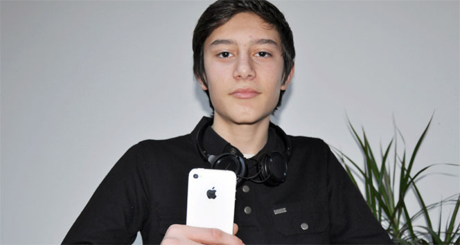 Lise öğrencisi Apple'ın açığını buldu