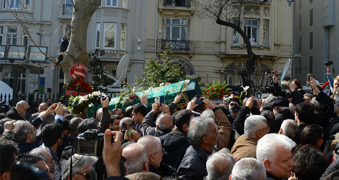 Yaşar Kemal’e alkışlı veda