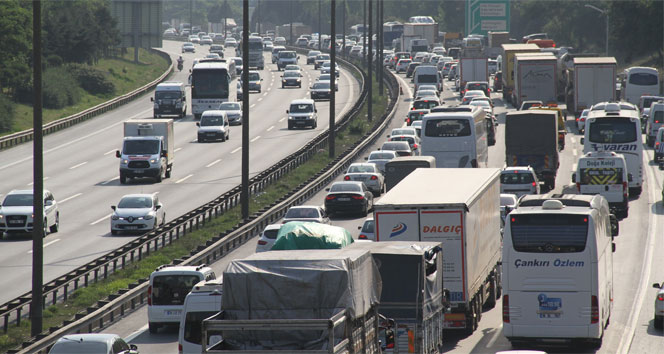 İstanbul'da bugün bu yollar trafiğe kapatılacak