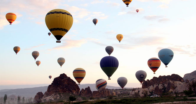 Kapadokya'ya ziyaretçi akını