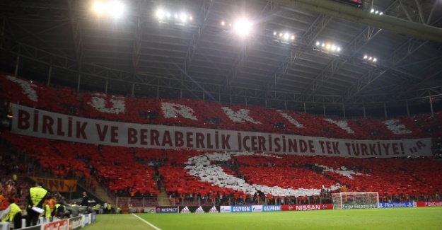 Arena’da maç öncesi 'göz dolduran' koreografi