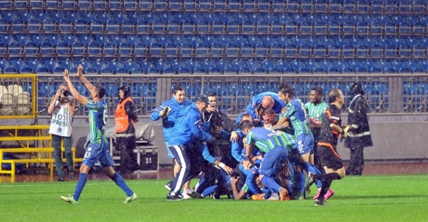 &Ccedil;aykur Rizespor son dakikada Kweuke ile puanı kaptı