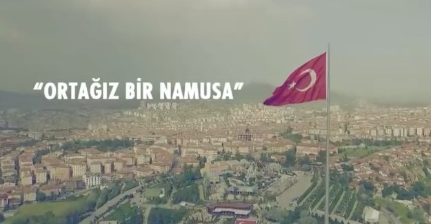 Grup Tillo'nun 4 dilde kardeşlik türküsü rekora gidiyor