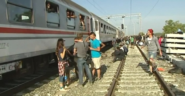 Sınırdaki sığınmacılar Zagreb’e gönderiliyor