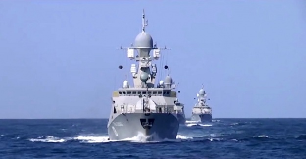 Hazar Denizindeki Rus savaş gemileri roket atışına başladı