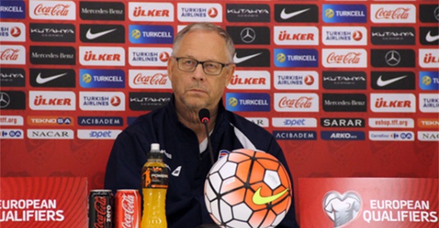 Lagerback: &rsquo;Bu başarının başında Fatih Terim&rsquo;in olduğunu d&uuml;ş&uuml;n&uuml;yorum&rsquo;