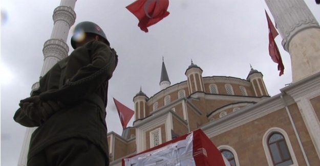 Şehit uzman çavuşun naaşı toprağa verildi