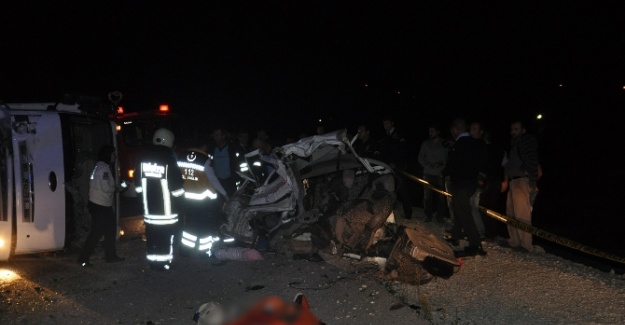 Suriyeli aile trafik kazasında yok oldu