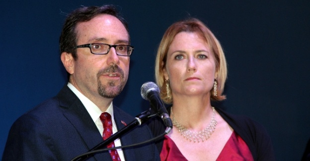 ABD Büyükelçisi'ne de bakın: Her vekil Parlamento kuralları içinde hareket etmeli