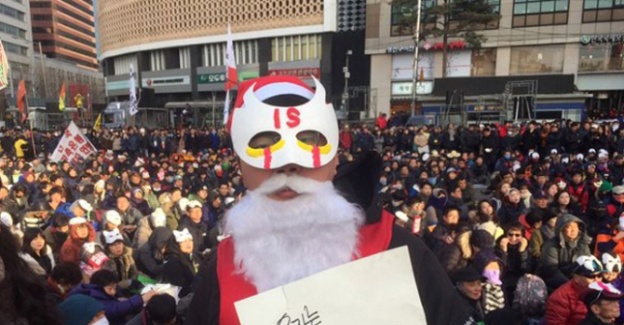 Maskeli protesto