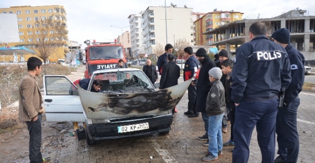 Kontağı çevirdiği an araba bu hale geldi