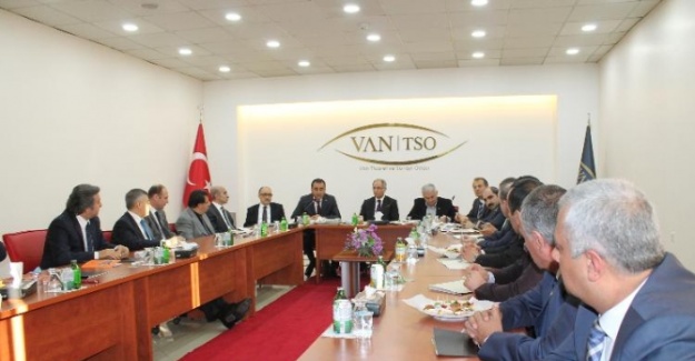 Bakanlar, STK temsilcileriyle buluştu