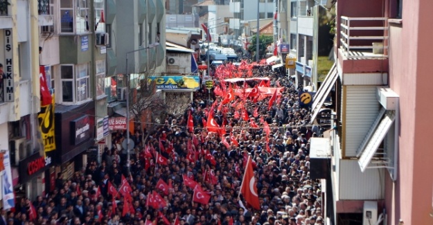 Söke şehidini binler uğurladı