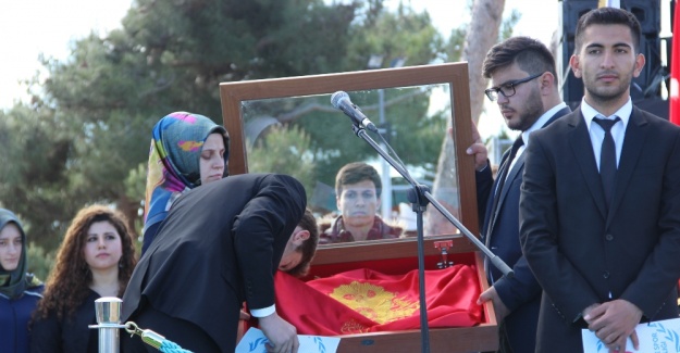 57. Alay’ın sancağı törenle teslim edildi