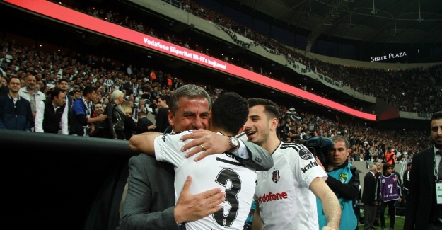 Beşiktaş her alanda lider