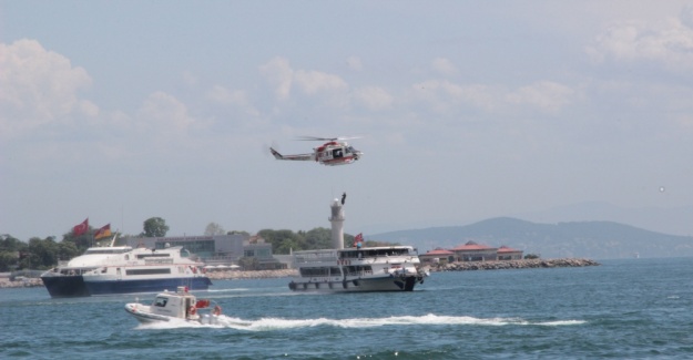 İstanbul’da Sahil Güvenlik’ten nefes kesen tatbikat