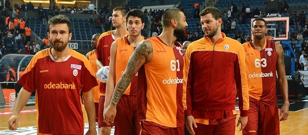 Potada derbi Galatasaray’ın