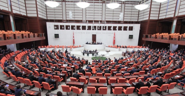 Meclis’te "kadın" tartışması