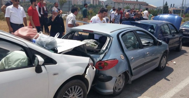 Karabük’te zincirleme kaza: 10 yaralı