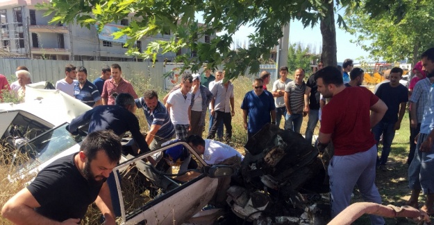 Sakarya’da korkunç kaza: 2’si çocuk 3 ölü, 2 yaralı