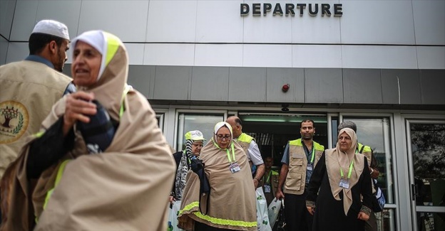 Gazze'den ilk hacı kafilesi yola çıktı