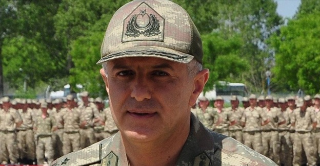 Görev yaptığı ilin protokolünü aramak aklına gelmemiş
