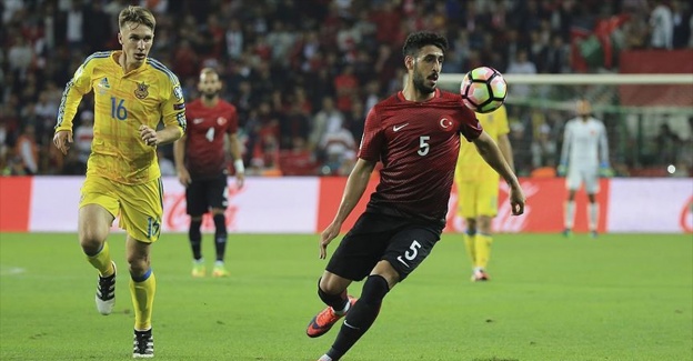 Galatasaraylı futbolcu Tolga Ciğerci: Teklif aldım ve çok da düşünmeden Galatasaray'a geldim'
