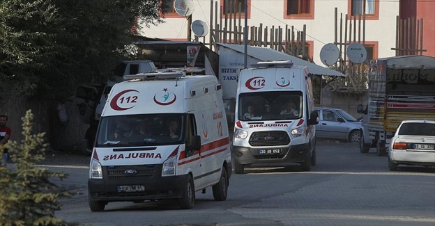 Hakkari ve Van'da terör saldırısı: 12 asker yaralı