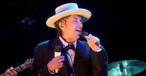 Nobel Edebiyat Ödülü'nün sahibi Bob Dylan oldu