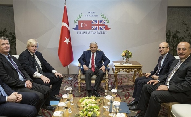 Başbakan Yıldırım, İngiltere Dışişleri Bakanı Johnson ile görüştü