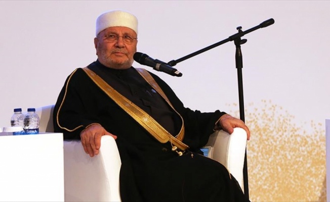 Suriyeli alim Nablusi: T&uuml;rkiye şeref madalyası hak ediyor!