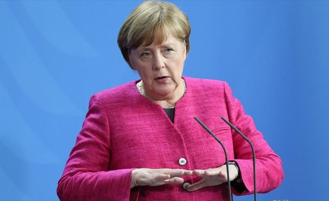 Almanya Başbakanı Merkel: Başkalarına g&uuml;venecek d&ouml;nemler geride kaldı