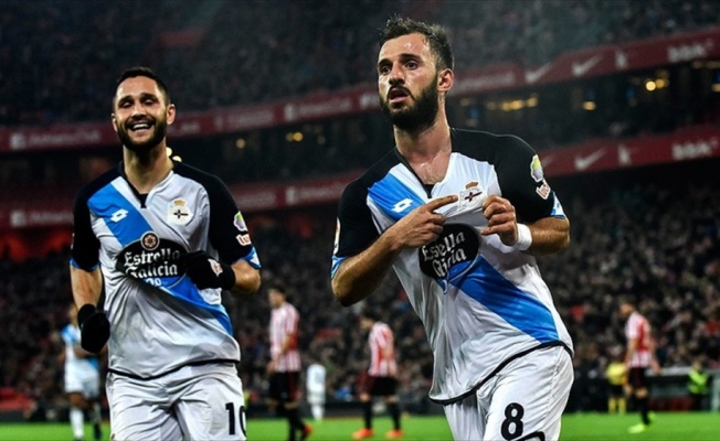 Emre Çolak, Deportivo'da sezonun 'en iyi' oyuncusu seçildi