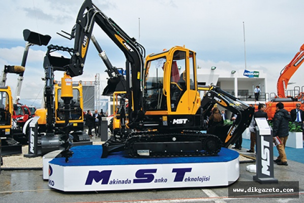 SANKO Holding şirketi MST yeni ekskavatörünü tanıttı