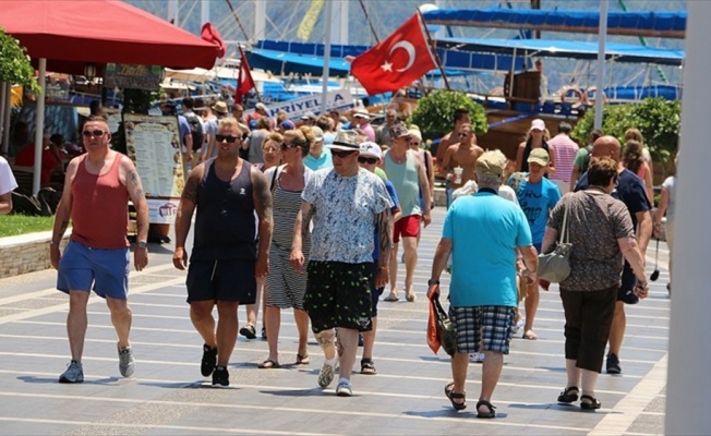 Alman turist Türkiye'den vazgeçmiyor